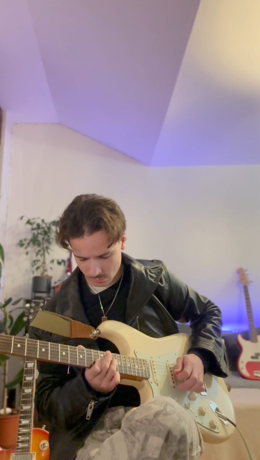 Jeu solo — guitare électrique